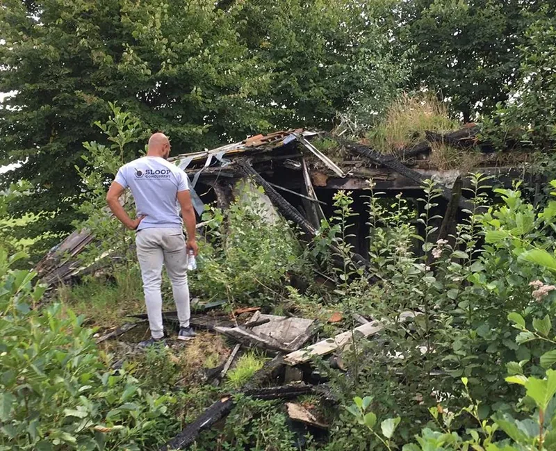 Binnenruimte tijdens sloopwerk voor een nieuwe indeling